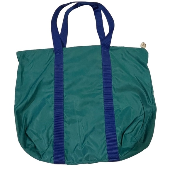 Disney Resort Tokyo Vacation Bag Disney Vacation Package 2007 RARE - Picture 3 of 7